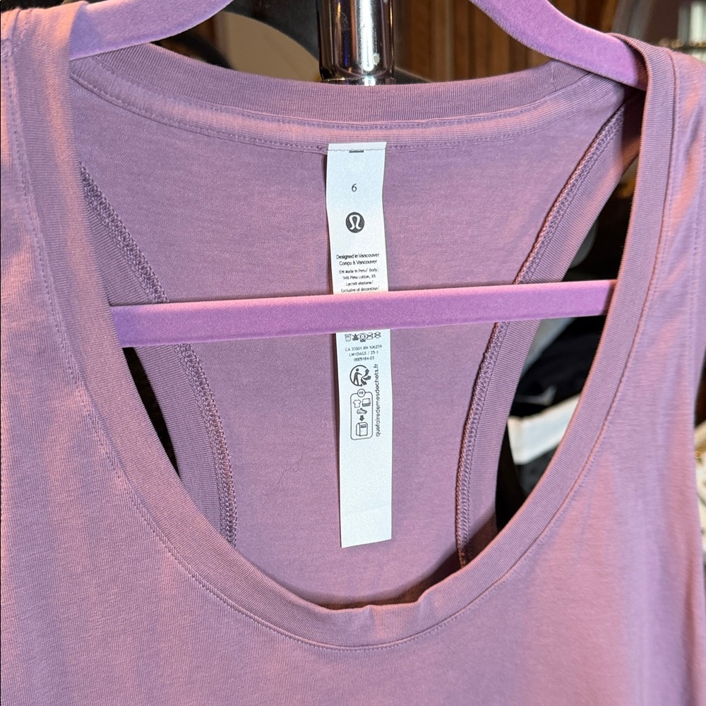 Lululemon Athletica Love Tank 💜 - Picture 5 of 7